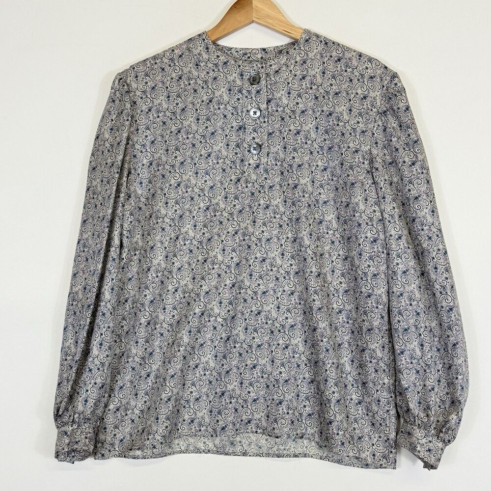 New Freedberg of Boston Vtg Top Women's 12 Blue White Paisley Office Secretary